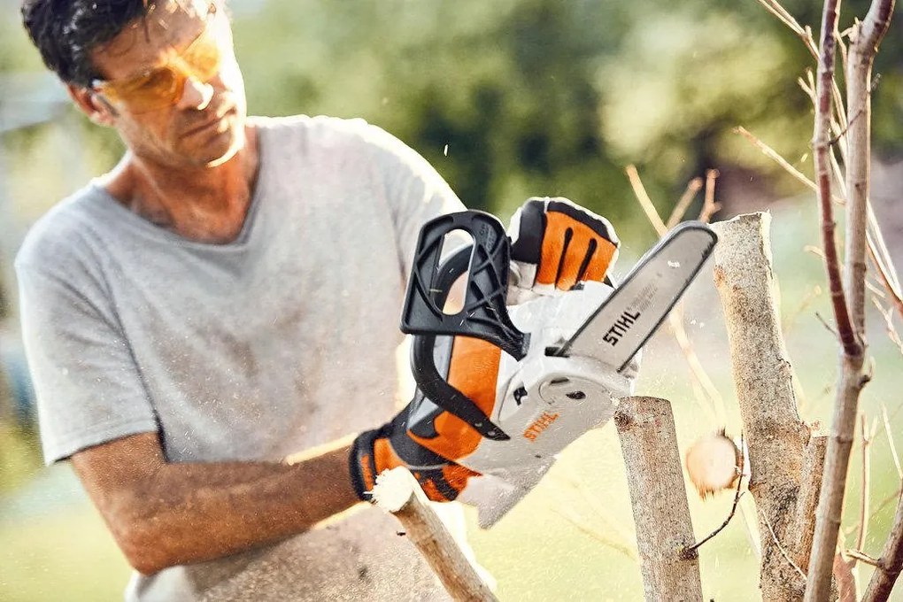 AKU píla reťazová 30,0 cm - STIHL MSA 120 C-BQ SET; s 2x AK 20; 36 V