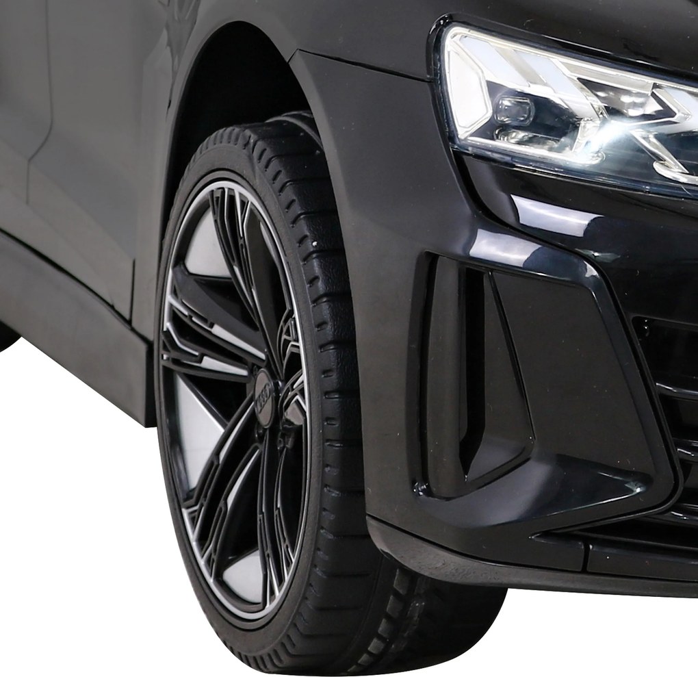Ramiz Audi RS E-Tron GT batéria čierna + diaľkové ovládanie + pohon 4x4 + rádio MP3 + LED + EVA