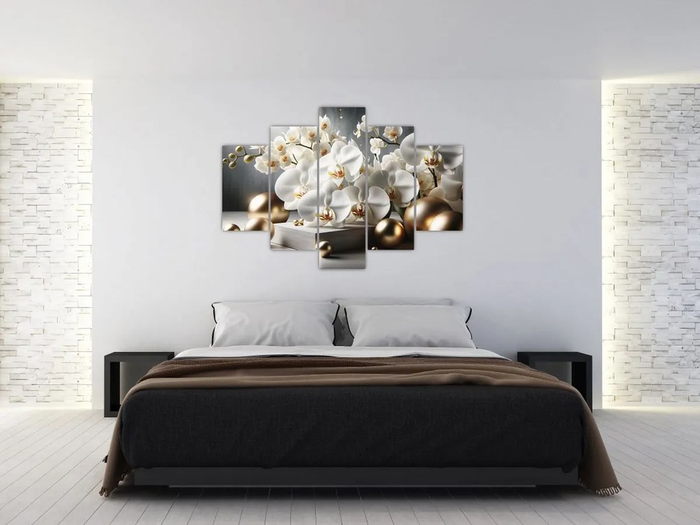 Obraz - Orchidea a zlaté gule (150x105 cm)