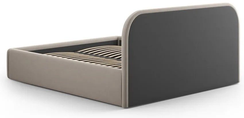 Svetlohnedá čalúnená dvojlôžková posteľ s úložným priestorom s roštom 180x200 cm Juno – Windsor &amp; Co Sofas