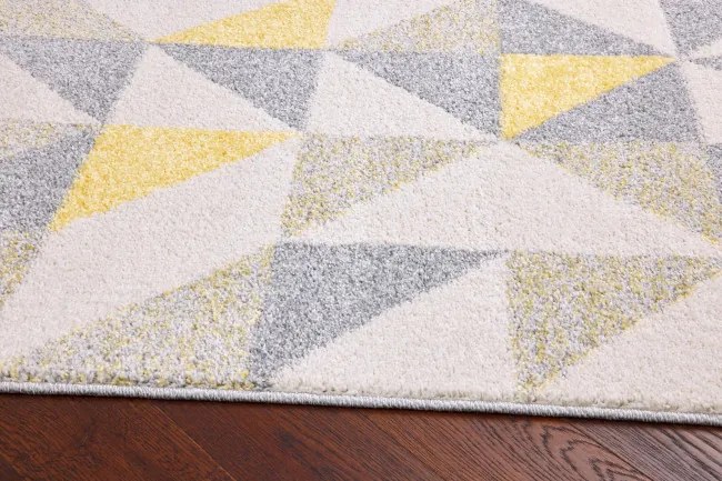 Koberec Agnella Funky Top Super Trojuholníky svetlosivý