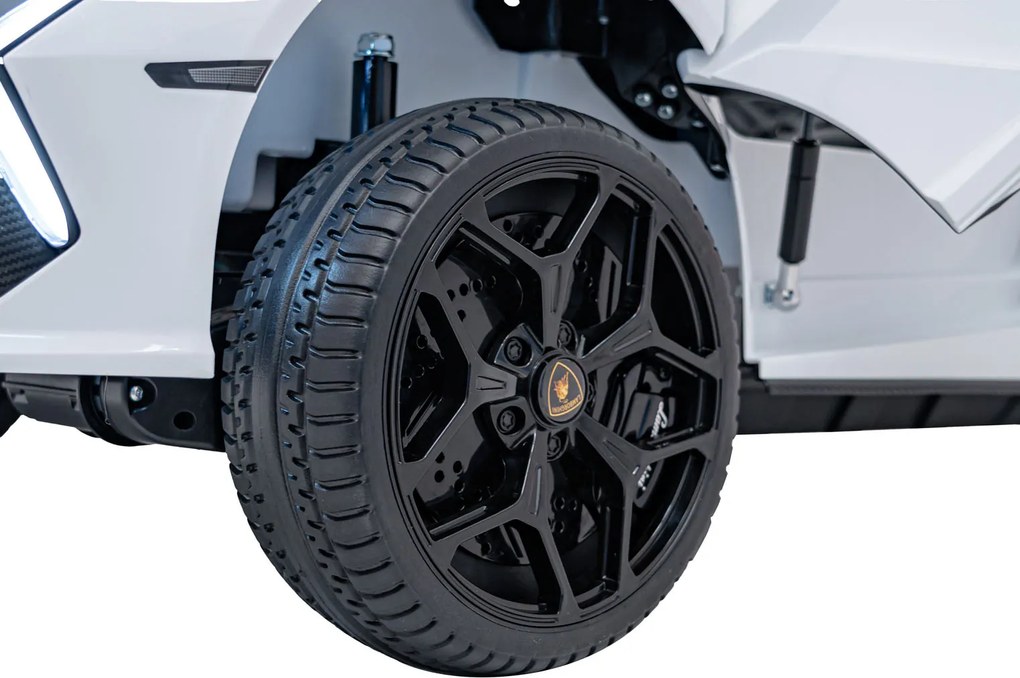 Ramiz Vozidlo Lamborghini Revuelto XL biele