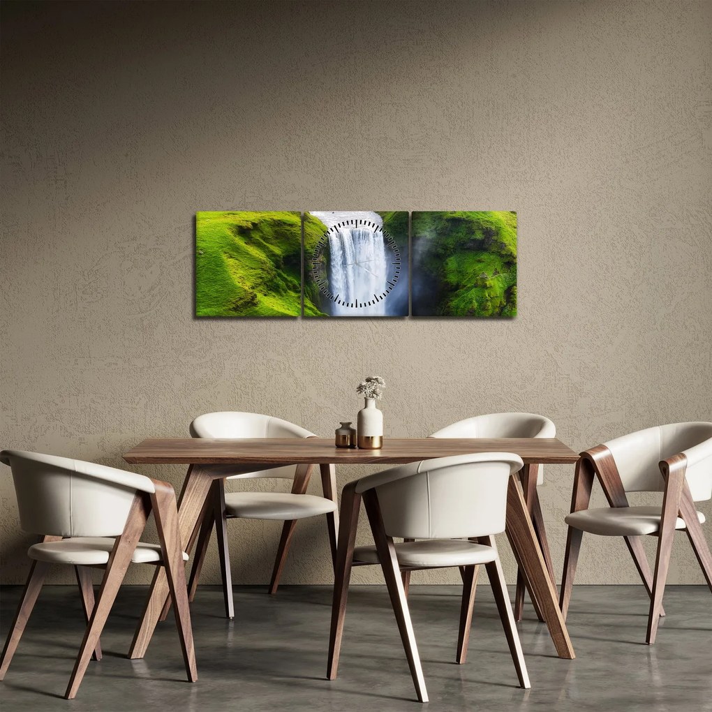 Obraz - Vodopád Skogafoss (s hodinami) (90x30 cm)