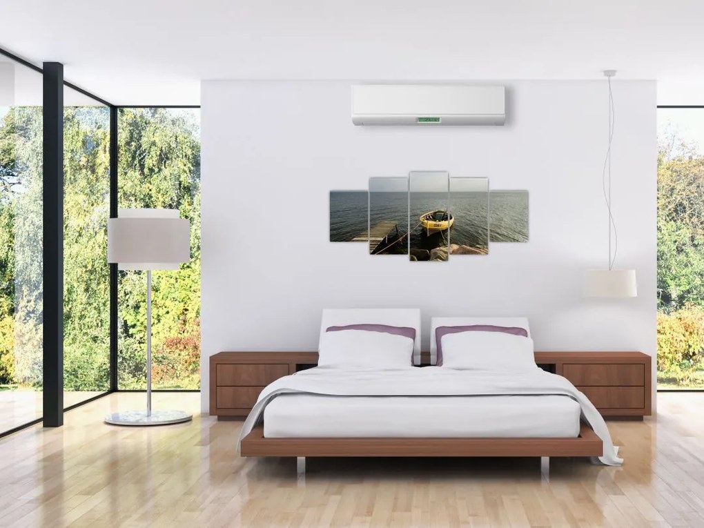 Loď na vode - obraz