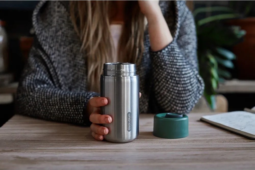 Termo hrnček z nehrdzavejúcej ocele v striebornej farbe 340 ml – Black + Blum