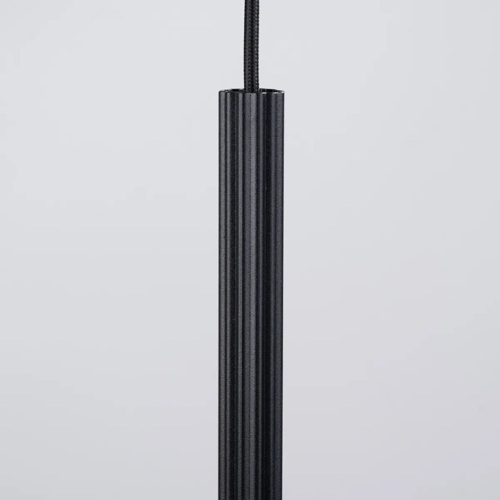 Závesné svietidlo Arche, 1x čierne kovové tienidlo