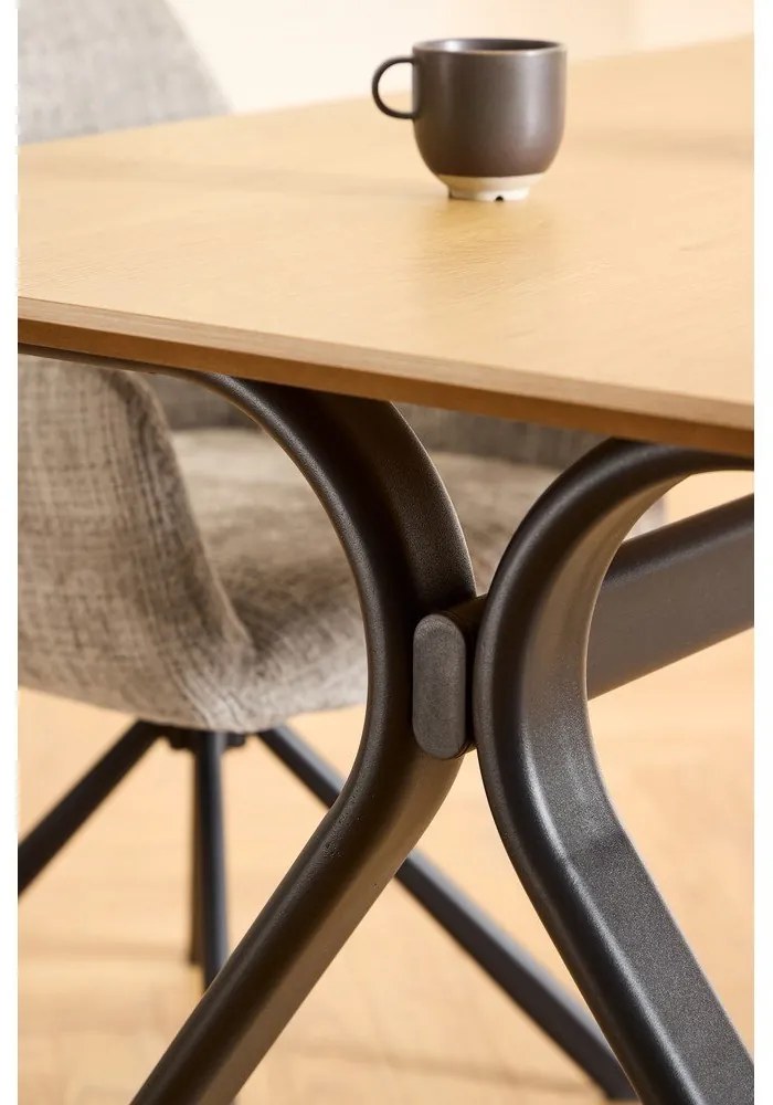 Jedálenský stôl s doskou v dubovom dekore 100x200 cm Bristol – Actona