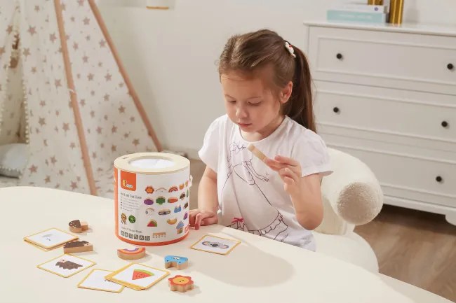 Hra Viga 44658 dotkni sa a nájdi