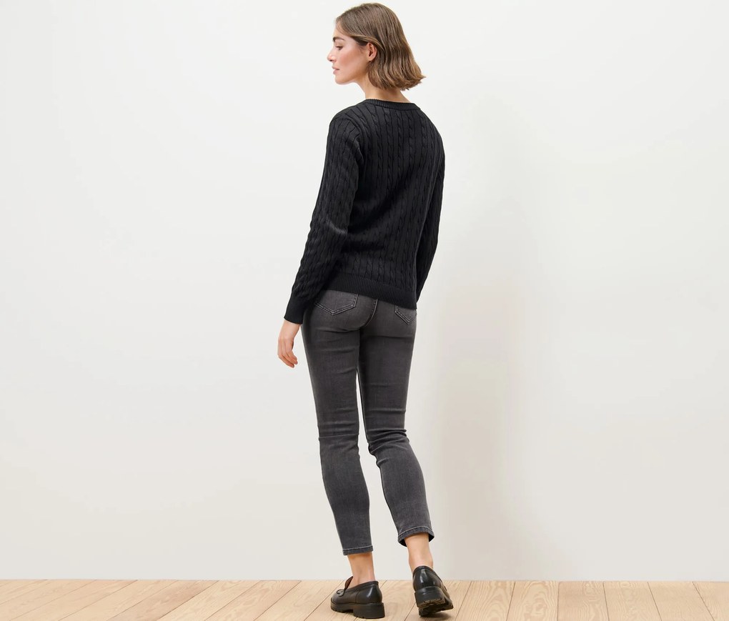 Kardigán z jemnej pleteniny s vrkočovým vzorom