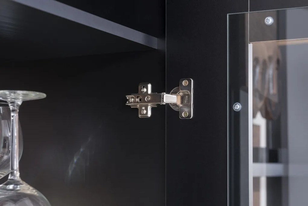 Široká nástenná vitrína Boston, čierna/dub ribbeck, s osvetlením