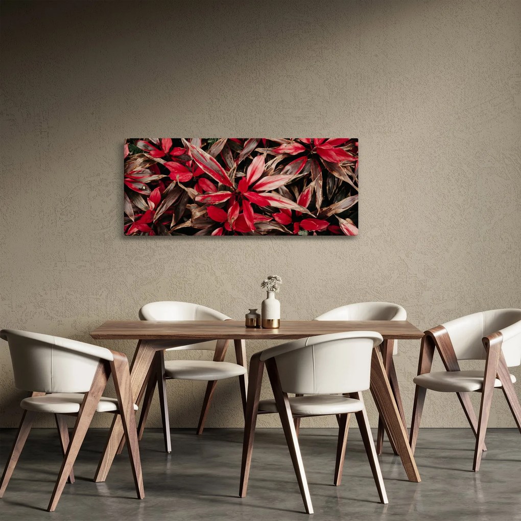 Obraz červených okvetných lístkov (120x50 cm)