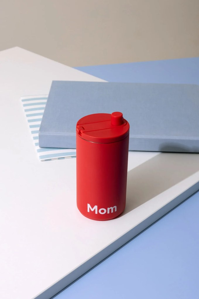DESIGN LETTERS Termo hrnček Mom Red 350 ml
