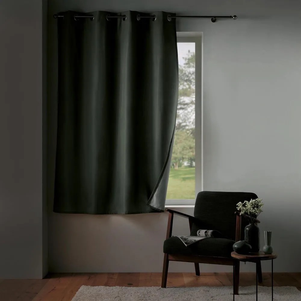 Sivý termo záves z mikrovlákna 135x180 cm Micropolar – douceur d'intérieur