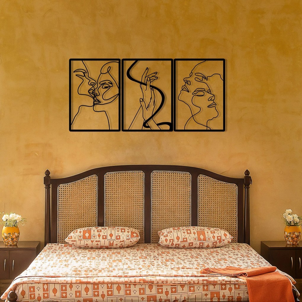 Nástenná kovová dekorácia Jednota lásky čierna