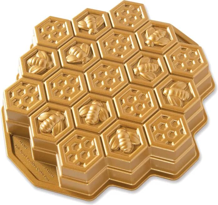 Forma v tvare včelieho plástu Honeycomb Pull-Apart Nordic Ware zlatá 2,4 l