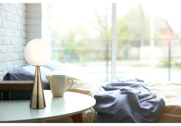 Globo 21031M - Stolná lampa PINPAL 1xE27/40W/230V mosadz