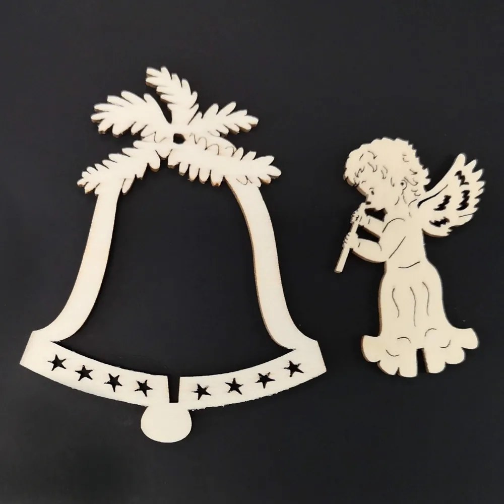 AMADEA Drevená ozdoba 3D zvonček - anjel s píšťalou 9 cm