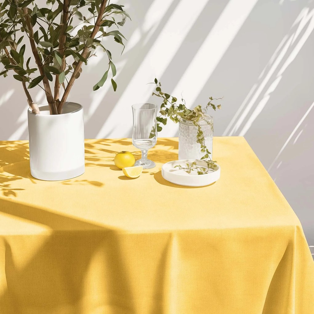 Goldea hranatý obrus malaga - žltý 80 x 80 cm