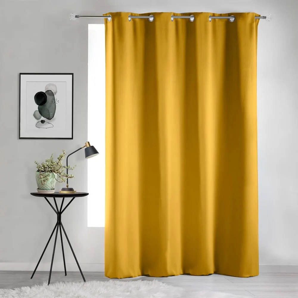 Žltý zatemňovací záves 135x280 cm Occult – douceur d'intérieur