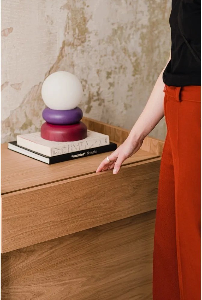 Komoda v dekore duba v prírodnej farbe 146x76x51 cm Hido – noo.ma