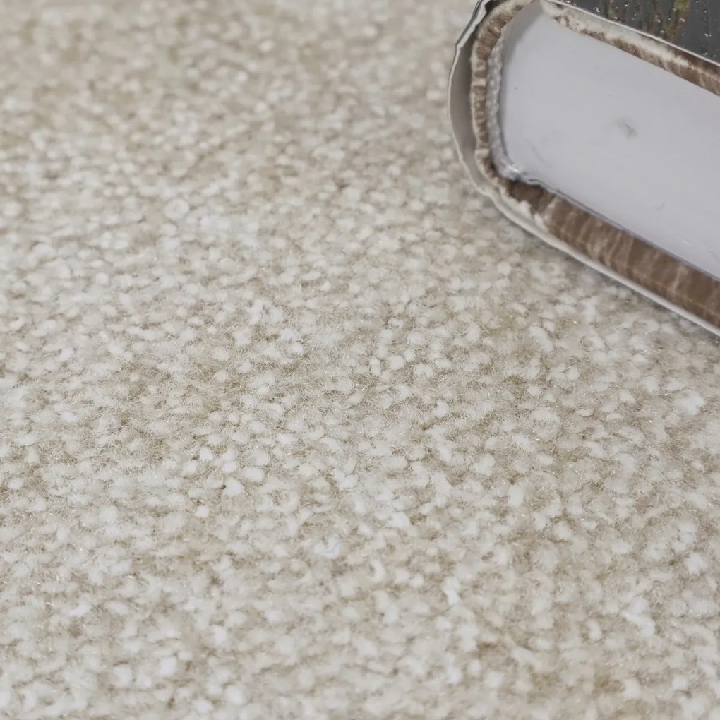 ITC, Koberec metráž Serenade 031, na mieru, šíře 4m,5m, béžová, filc, chodba / predsieň