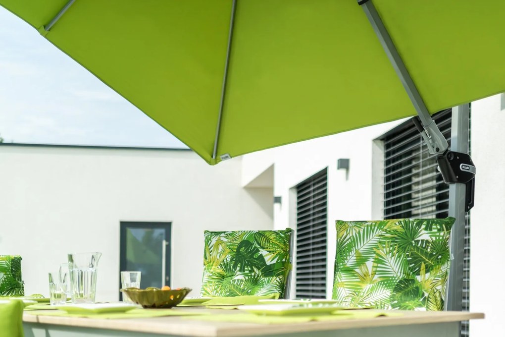 Doppler ACTIVE 350  x 260 cm – výkyvný záhradný slnečník s bočnou tyčou, 100 % polyester
