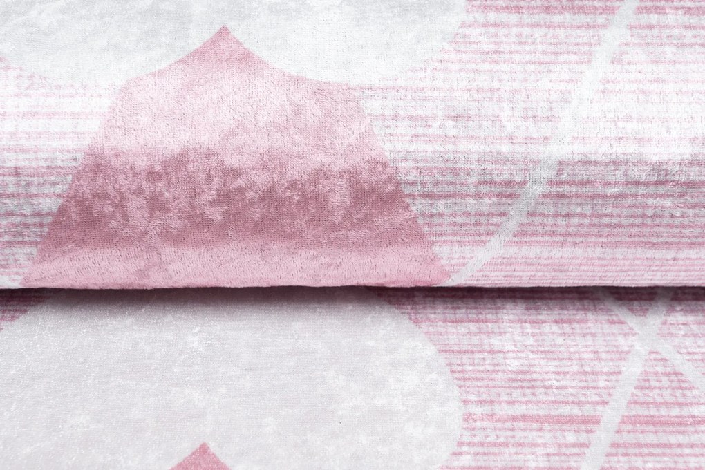 Detský koberček EMMA - Srdiečka - ružový