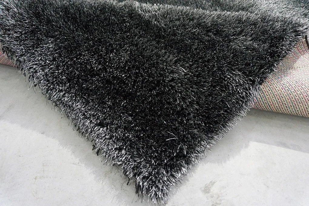 BE Koberec Seven Soft 7901 BLACK GREY – čierny obdĺžnikový Rozmer: 160x230 cm