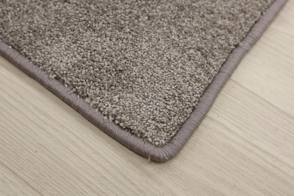 Vopi, Koberec behúň na mieru Capri béžovej, šíre 70 cm, béžová, chodba / predsieň