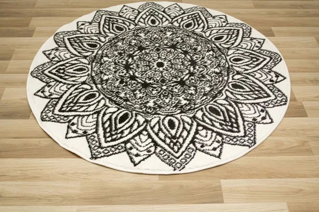 Koberec Lima G754A mandala, biely / čierny kruh