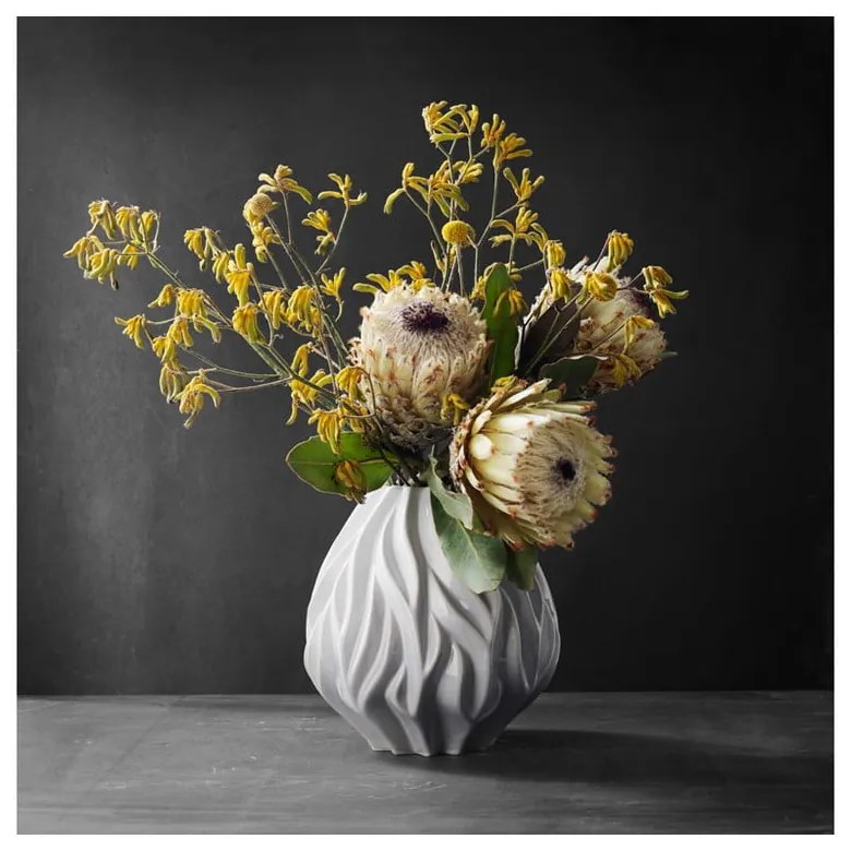 Biela porcelánová váza Morsø Flame, výška 23 cm