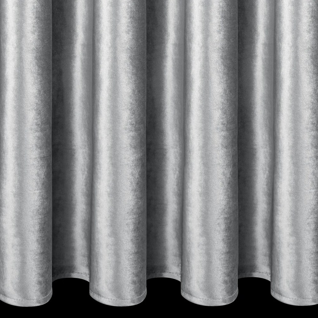 ZATEMŇOVACÍ ZÁVES NA PÁSKE CAMERON 140X270 CM STRIEBORNÁ