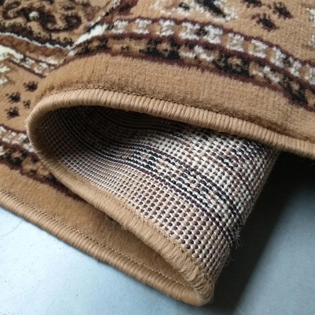 Koberec s orientálnym vzorom Alfa 06 – hnedý odtieň Rozmer: 60x100 cm