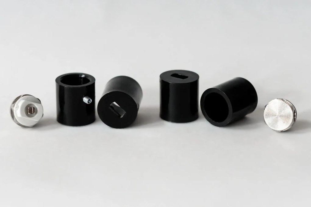 Regnis DEX, Vykurovacie teleso 300x1520mm, 601W, čierna matná, DEX150/30/BLACK