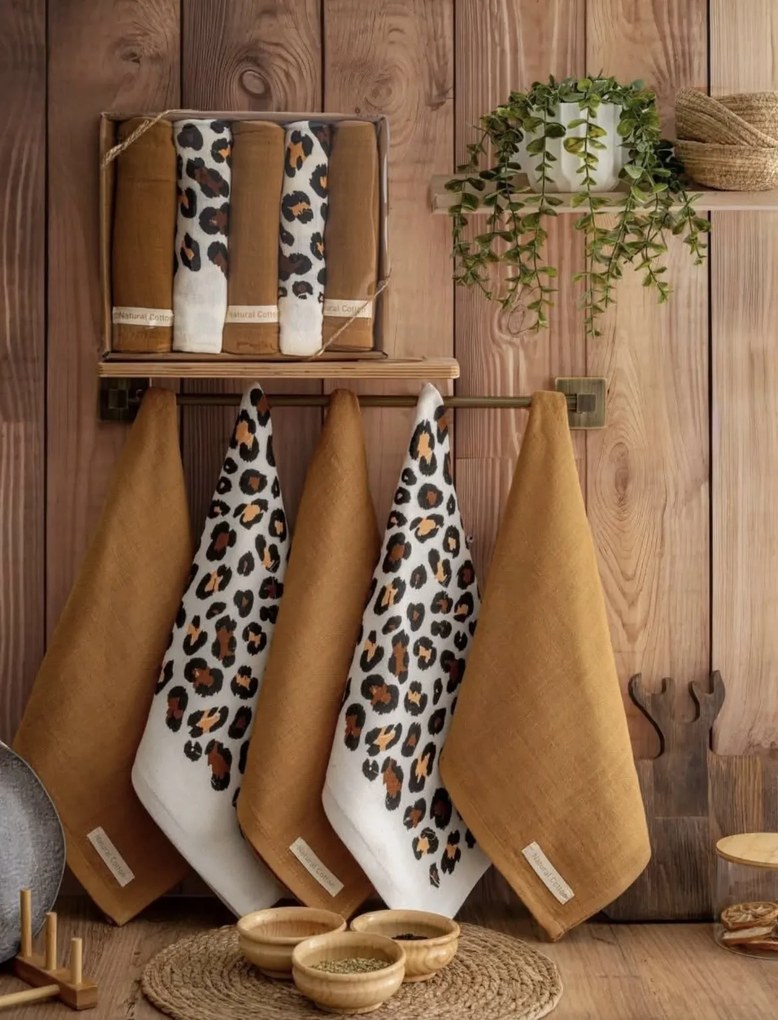 INTERMEDIC SK Utierky s leopardím vzorom – balenie 5 ks