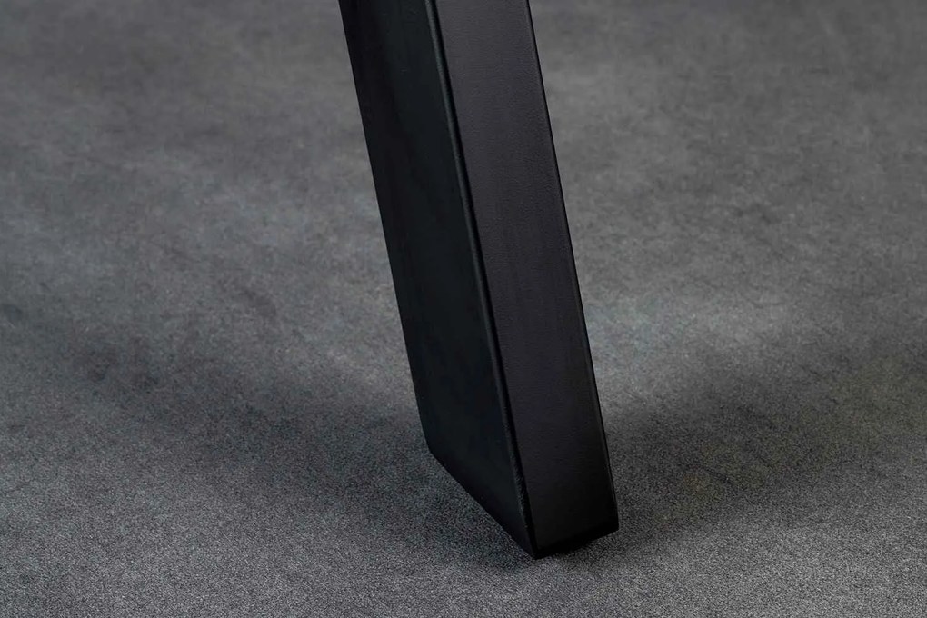 Okrúhly jedálenský stôl Thunder 140 cm mango