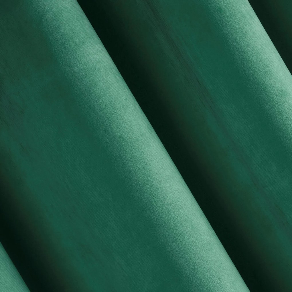 EUROFIRANY ZATEMŇOVACÍ ZÁVES NA KRÚŽKOCH MELANIE 140X250 CM TMAVOZELENÁ