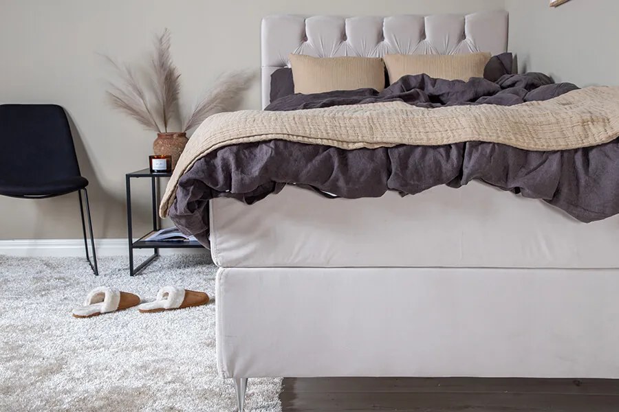 Furudal 120 boxspring posteľ béžový zamat čelo Sarna