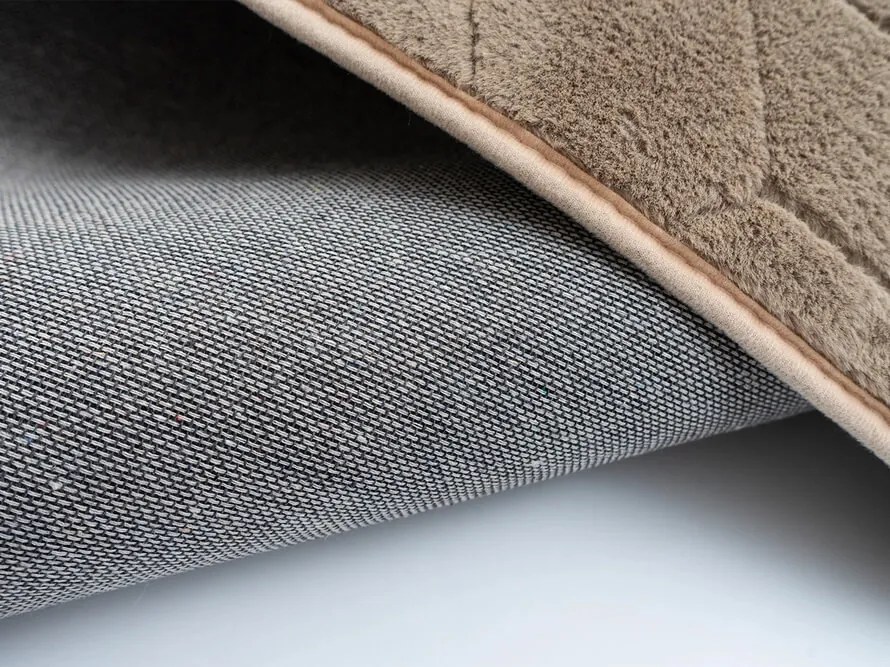 TZ Béžový obdĺžnikový koberec 3D Rabbit Rozmer: 120x170 cm