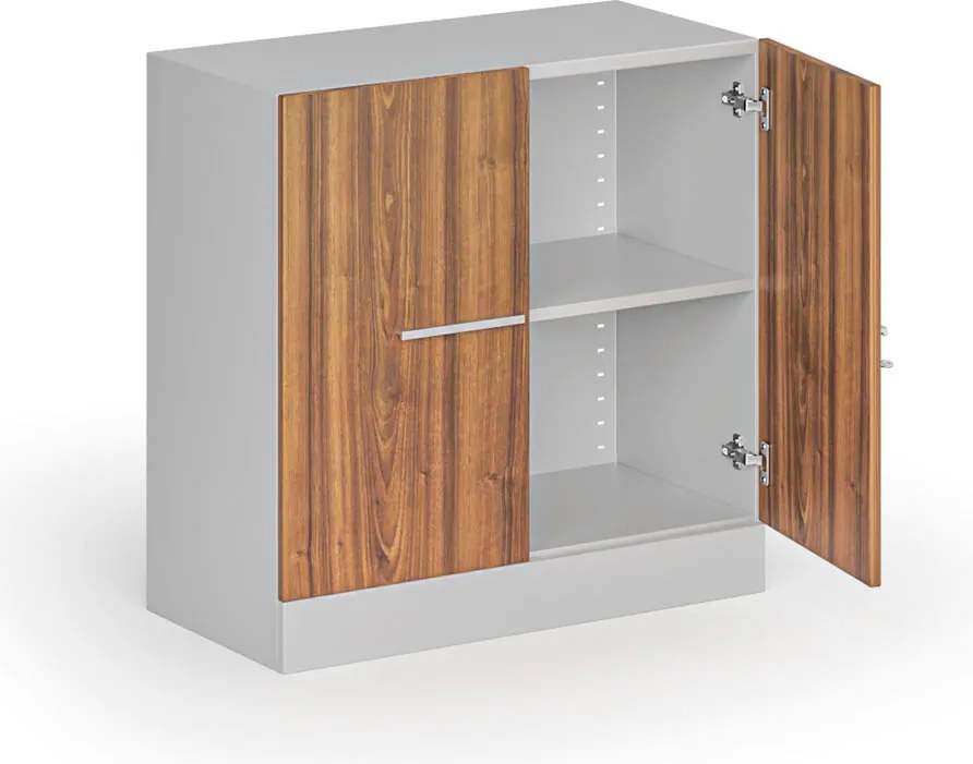 Kovová spisová skriňa s drevenými dverami, demontovaná, 800 x 800 x 400 mm, orech