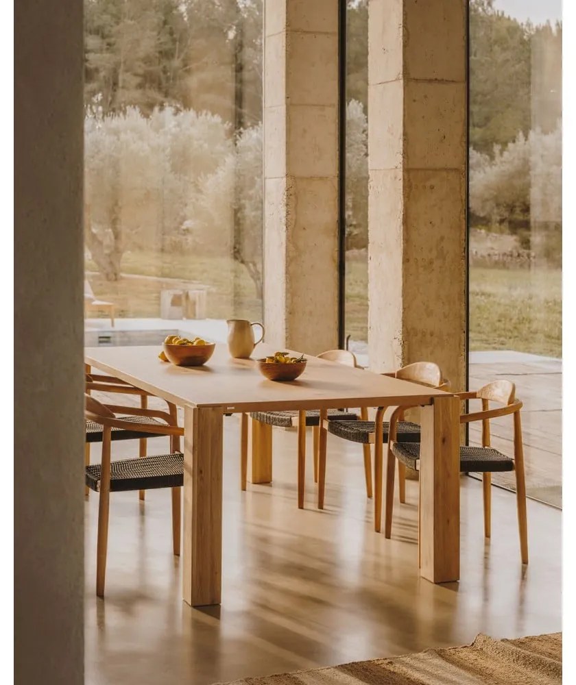 Jedálenský stôl v dekore duba v prírodnej farbe 110x220 cm Deyanira – Kave Home