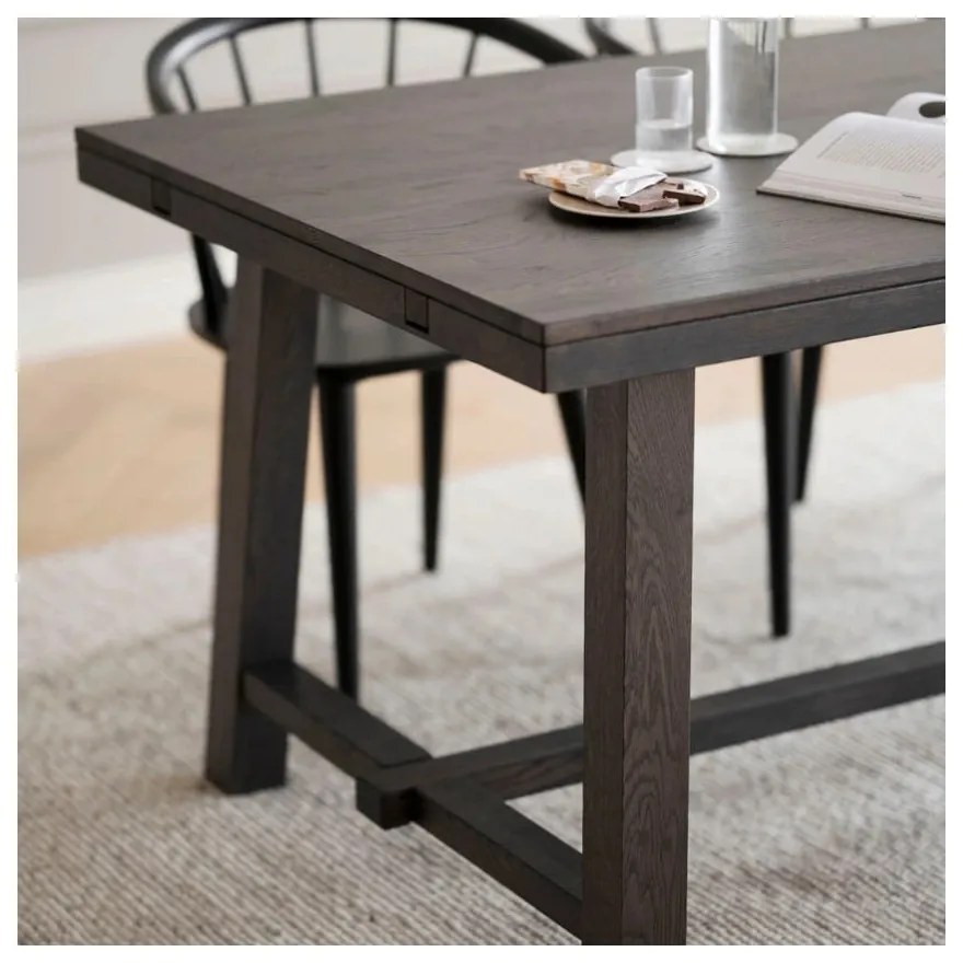 Tmavohnedý dubový jedálenský stôl Rowico Brooklyn, 170 x 95 cm