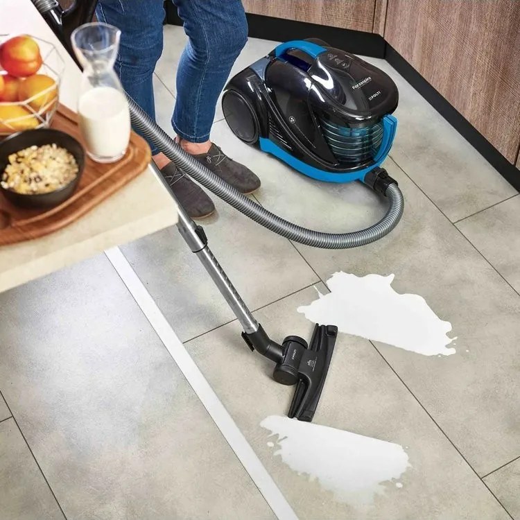 Vodný vysávač Polti Forzaspira Lecologico Aqua Allergy Turbo Care, čierna