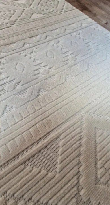 HU Krémovo, béžový moderný koberec TWIST CREAM 23929A Rozmer: 160x230 cm
