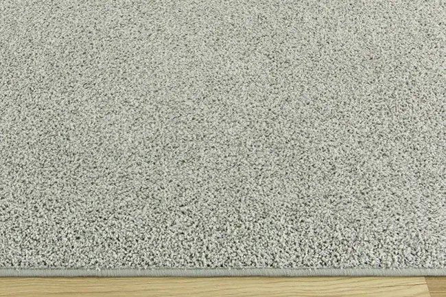 Metrážny koberec Mabelie 372 sivý