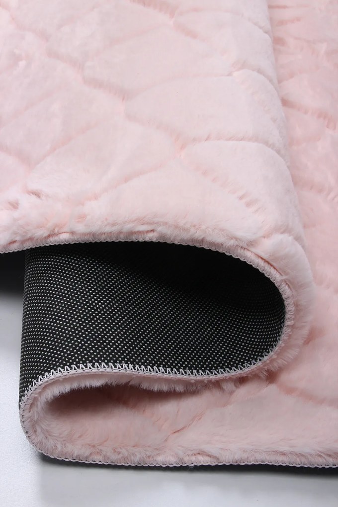 Koberec Rabbit 3D 04 BABY PINK rozmery koberec: 160x220 cm