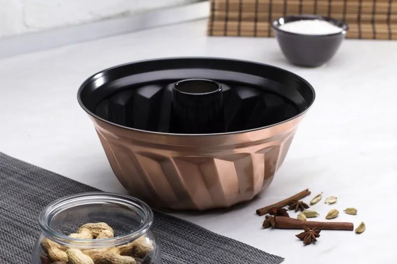 BERLINGERHAUS Forma na bábovku s mramorovým povrchom Rosegold, 25 cm