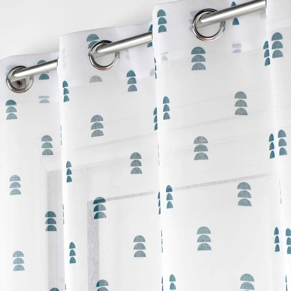 Bielo-modrá voálová záclona 140x240 cm Geokid – douceur d'intérieur