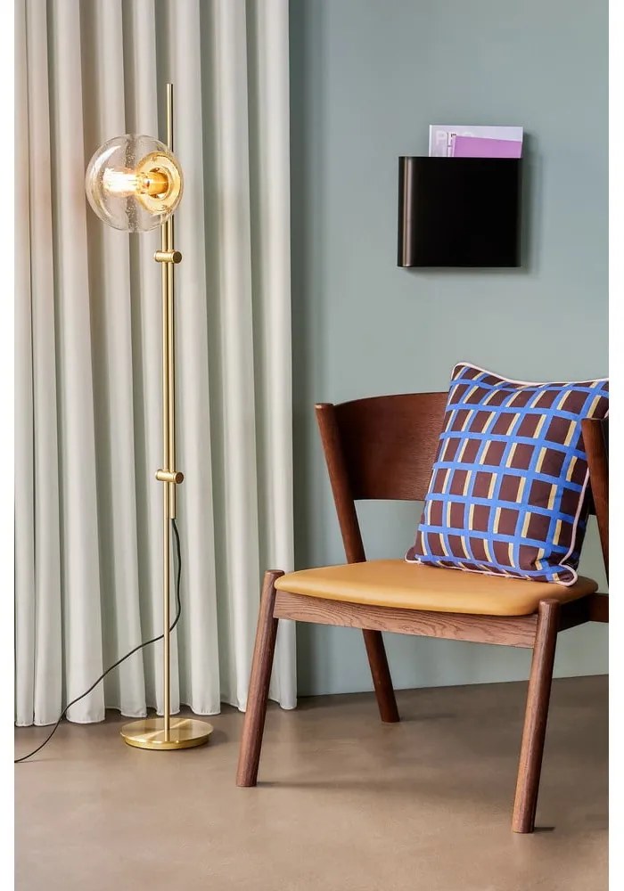 Stojacia lampa v mosadznej farbe so skleneným tienidlom (výška 147 cm) Bubble – Hübsch