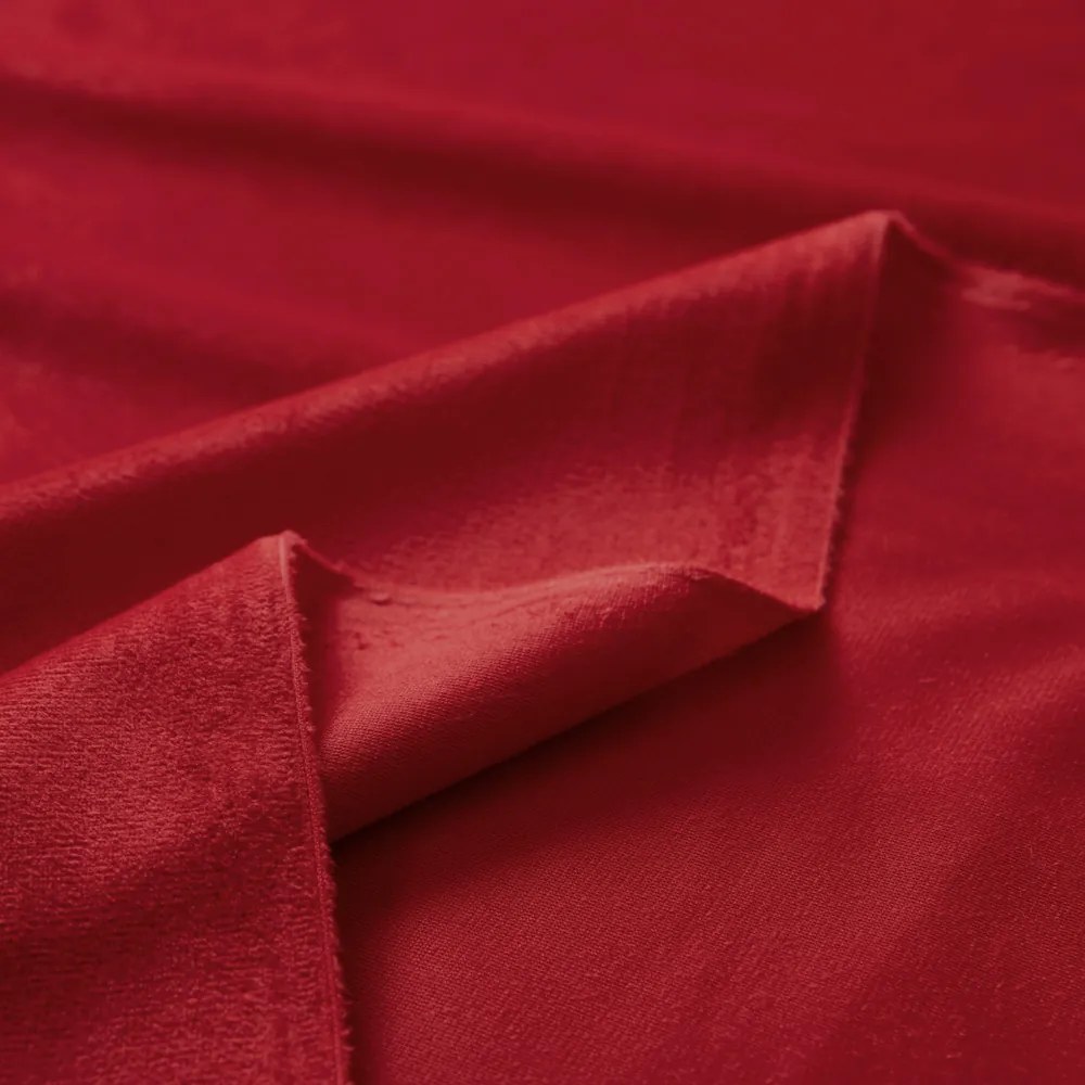 Biante Zamatový záves Velvet Prémium SVP-038 Sýto červený - šírka 270 cm 270x160 cm